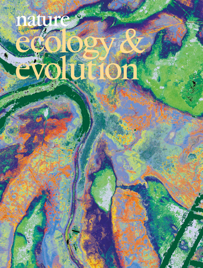 Magyar vonatkozású felvétel a Nature Ecology & Evolution júliusi számának címlapján: a kép a püspökladányi Ágota-puszta légi lézerszkenneléssel készült vegetációtérképe