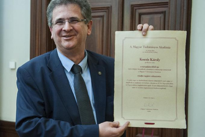 Az etnikai alapú területi autonómiák múltja és jelene a Kárpát-medencében – Kocsis Károly rendes tag székfoglaló előadása