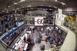 Kozmológiai okok állhatnak az antianyag hiányának hátterében – erre utal a CERN legfrissebb eredménye