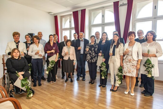 Főtitkári Elismerés akadémiai munkatársaknak