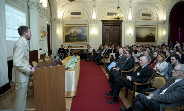 Toldi Gergely a Fiatal kutatók fórumán