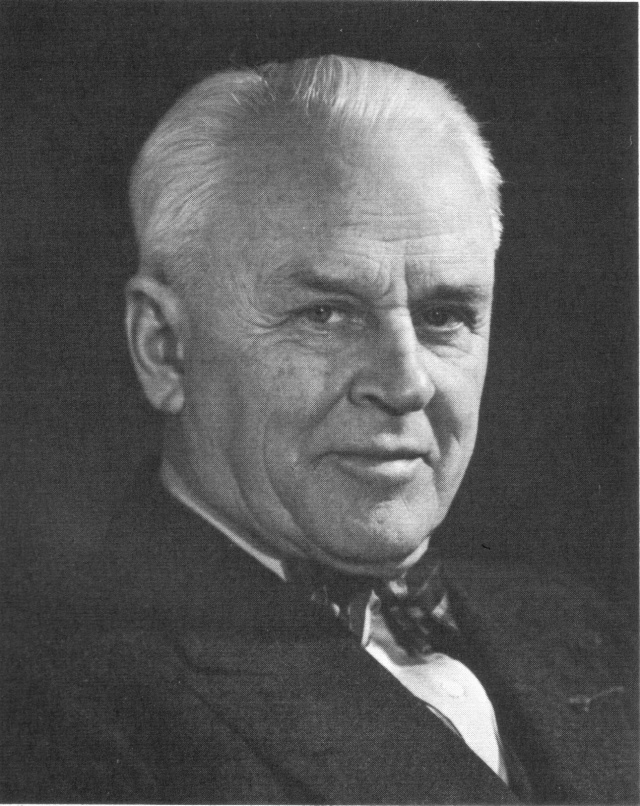 Robert Andrews Millikan (1868–1953)