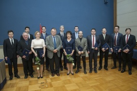 Akadémiai elismerés kutató pedagógusoknak