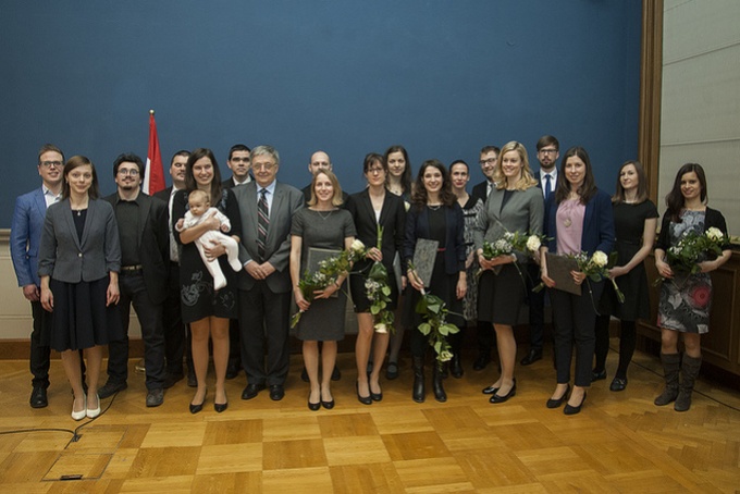 Átadták az Akadémiai Ifjúsági Díjat
