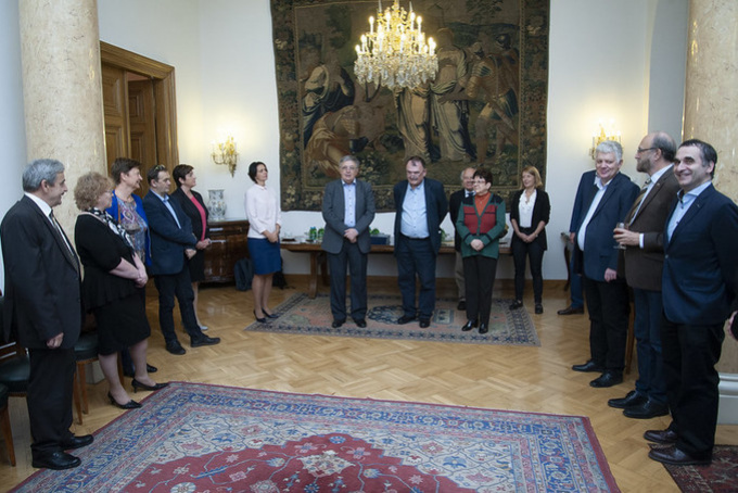 Átadták az Akadémia kiválósági tanúsítványait