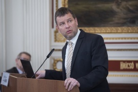 Koromrészecskék a légkörben – a levegőszennyezéstől a globális éghajlat-módosításig – Gelencsér András levelező tag székfoglaló előadása