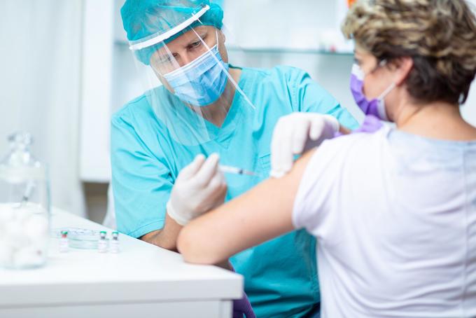 A COVID-járvány és az influenzavírusok közelgő időszaka
