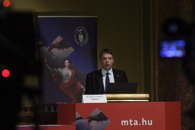 Keserű György Miklós: Vírusellenes terápiás lehetőségek a Covid-19-fertőzés kezelésére – videón az előadás
