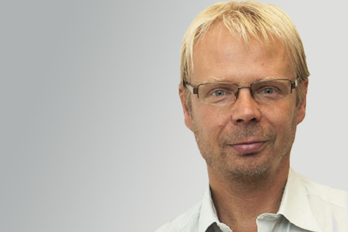 Hans Fischer Senior-díjat és kutatási támogatást nyert Legeza Örs fizikus