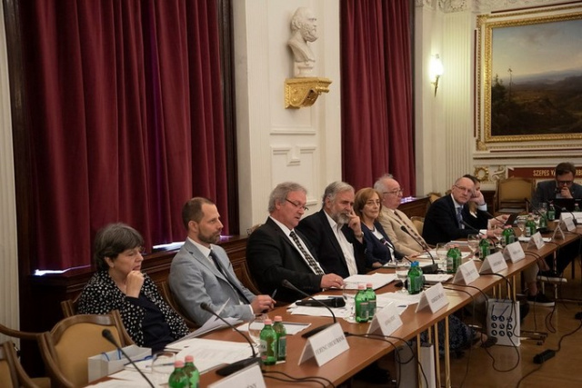 Együttérzés és szolidaritás – budapesti találkozójukon a visegrádi akadémiák elnökei közös nyilatkozatban álltak ki az ukrán lakosság, a tudósok és a tudomány érdekei mellett, elítélve Oroszország katonai agresszióját