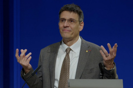 Exobolygó-forradalom! – Az Akadémia közgyűlésén adott elő a Nobel-díjas Didier Queloz