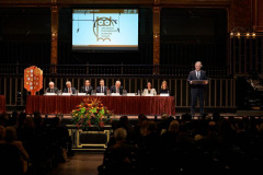 A hallgatói életpálya megkoronázása – Elismerések az Országos Tudományos Diákköri Tanács ünnepi ülésén