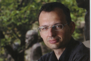 Featured Lendület Member: Ádám Gali