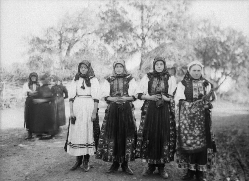 Gyerővásárhely. Leányok. Kolozs vármegye, Magyarország, 1913.X.19.