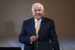 Gyulladásos és metabolikus mozgásszervi kórképek patogenezisének és klinikumának kutatásában elért eredményeink - Poór Gyula székfoglaló előadása