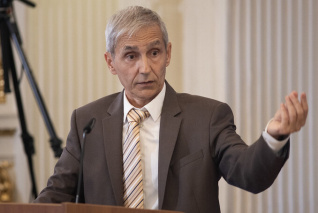 A területi párolgás komplementáris elmélete a hidrológiai gyakorlatban – Szilágyi József levelező tag székfoglaló előadása