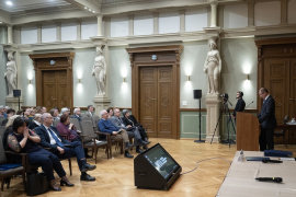 Egy nemzeti intézmény évszázadai – Videókon a Sokszínű tudomány októberi programsorozatát nyitó konferencia 
és könyvbemutató