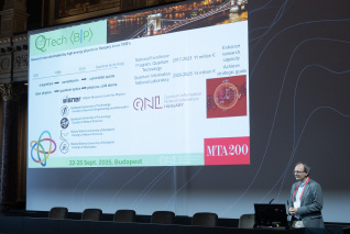 A legújabb kvantumtechnológiák is bemutatkoztak az Akadémia székházában – Videókon a QTech Budapest nemzetközi konferencia előadásai