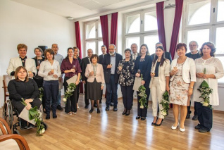 Főtitkári Elismerés akadémiai munkatársaknak