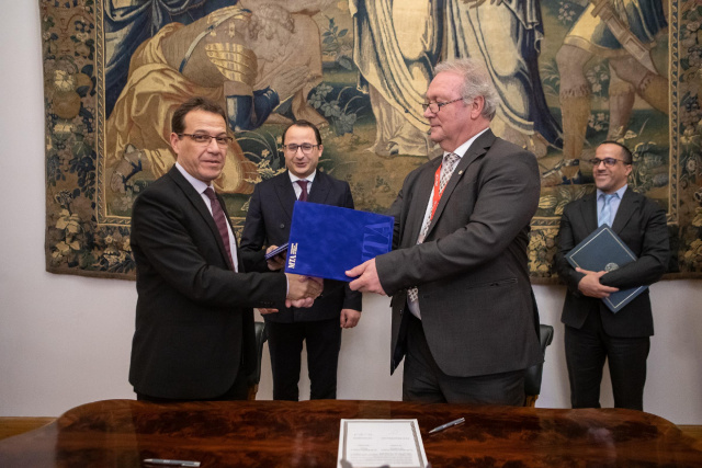 Mohamed Hichem Kara és Freund Tamás  (a találkozóról készült galéria a képre kattintva érhető el)