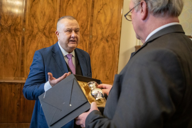 Emmanuel Moutafov és Freund Tamás (a találkozóról készült galéria a képre kattintva érhető el)