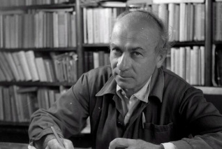 „Határtalan történet” 1950: „hol zsarnokság van, / mindenki szem a láncban” – Illyés Gyula megírja „Egy mondat a zsarnokságról” című versét