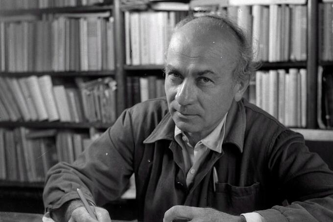 „Határtalan történet” 1950: „hol zsarnokság van, / mindenki szem a láncban” – Illyés Gyula megírja „Egy mondat a zsarnokságról” című versét