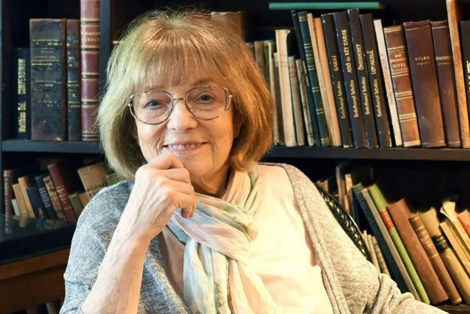 Elhunyt Radnóti Zsuzsa