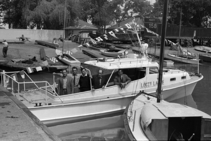 Az mta200.hu-ról ajánljuk: Első útjára készülődik 1959-ben az MTA Biológiai Kutatóintézetének Lóczy Lajosról elnevezett kutatóhajója 